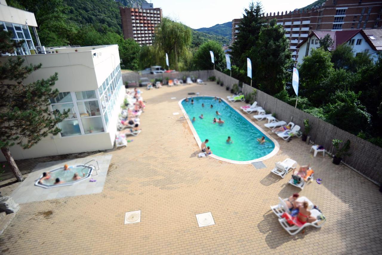 Bacolux Diana Resort, Herculane Băile Herculane Esterno foto